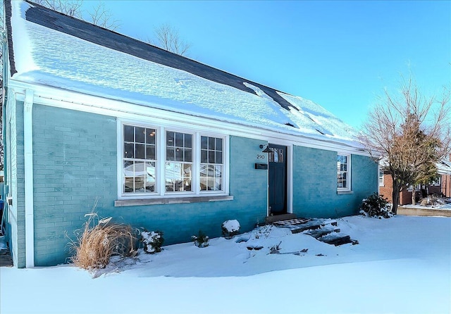 view of front of house