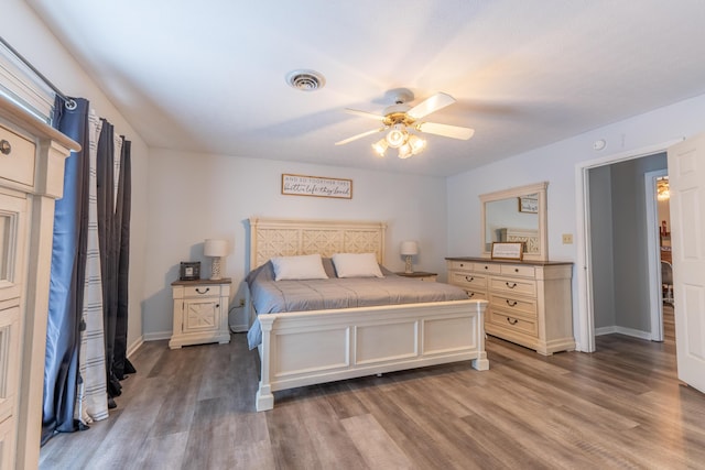 1216 Maple Hill Dr, Somerset, KY 42503 - bedroom featuring wood finished floors, baseboards, and ceiling fan