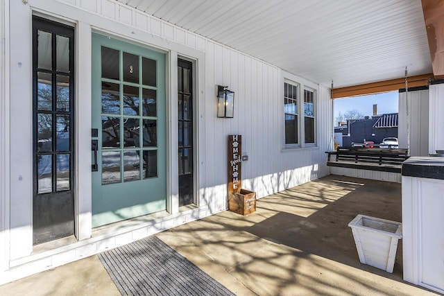 view of patio / terrace with covered porch