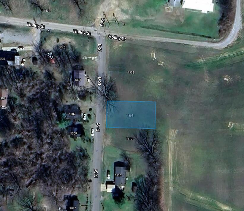 1308 Nelson St, Hickman, KY 42050