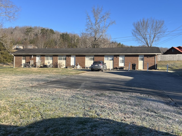 346 Becks Creek Rd, Williamsburg, KY 40769 - view of front of property with a front yard