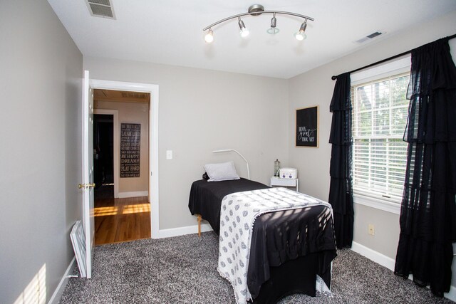 bedroom with carpet floors