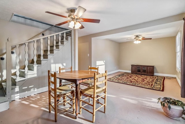 dining room with ceiling fan