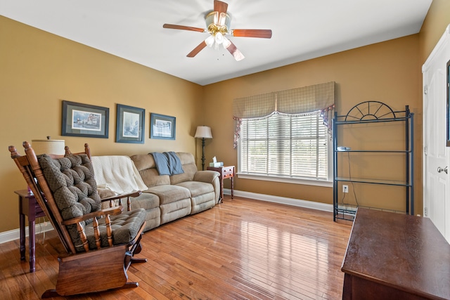 2040 Indigo Dr, Richmond, KY 40475 - living area featuring ceiling fan, baseboards, and hardwood / wood-style floors