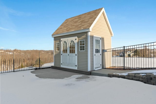 view of outbuilding