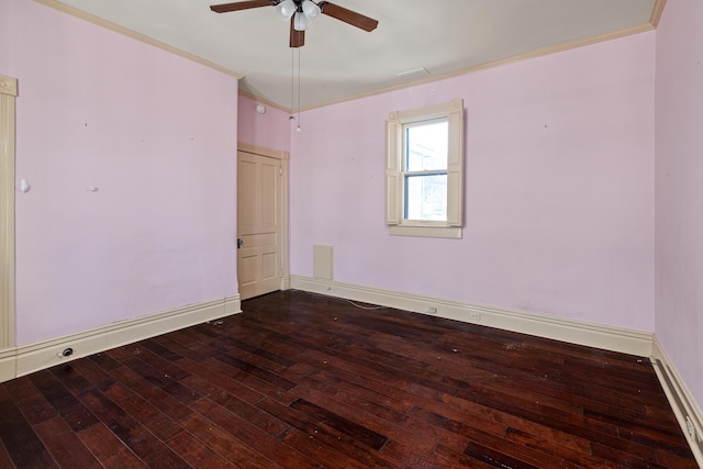 unfurnished room featuring ceiling fan, ornamental molding, and hardwood / wood-style floors