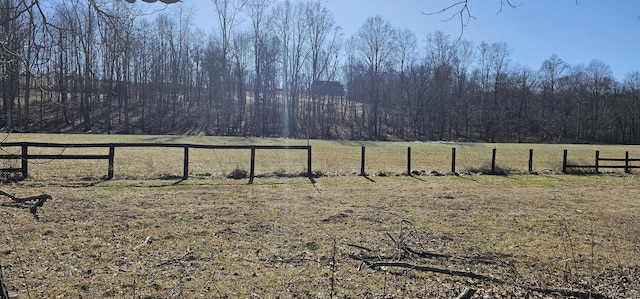 Listing photo 3 for 121314 Gilberts Creek Rd, Lawrenceburg KY 40342