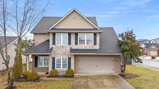 view of front property featuring a garage