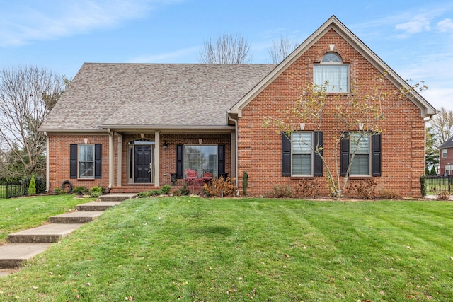 front of property with a front lawn