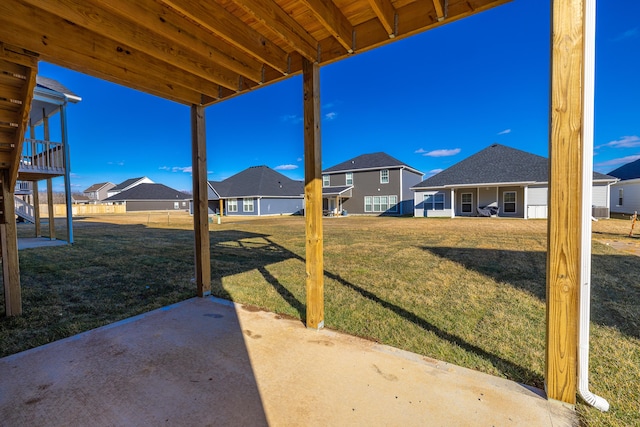 view of yard featuring a patio area