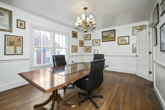 home office featuring baseboards, visible vents, dark wood-type flooring, crown molding, and a chandelier