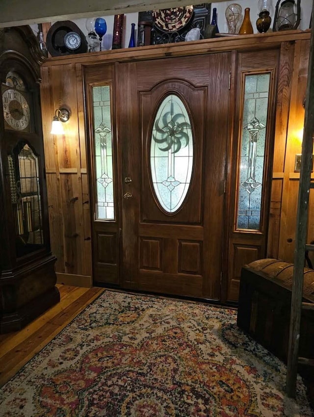 foyer featuring hardwood / wood-style floors