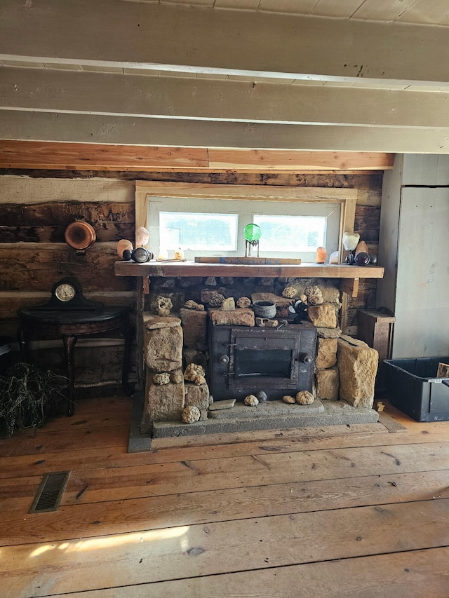 room details featuring wood-type flooring