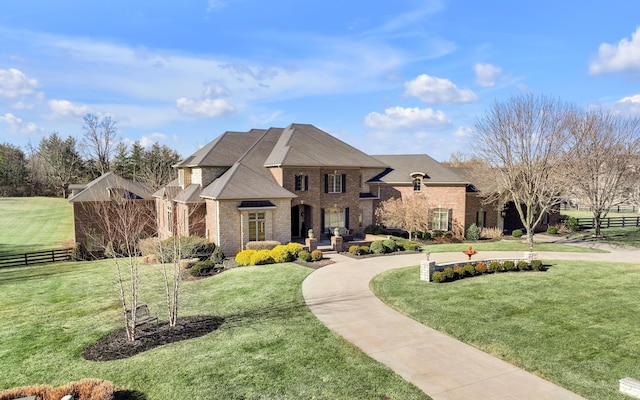 view of front of property with a front lawn