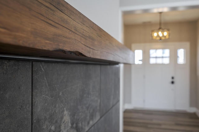 100 Zane Ln, Nicholasville, KY 40356 - foyer featuring an inviting chandelier, baseboards, and wood finished floors