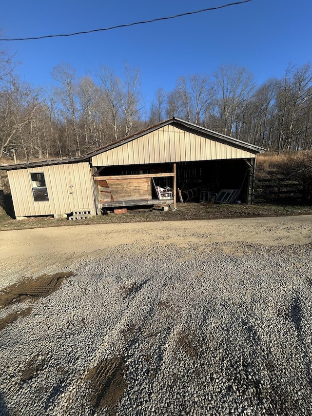 view of outdoor structure