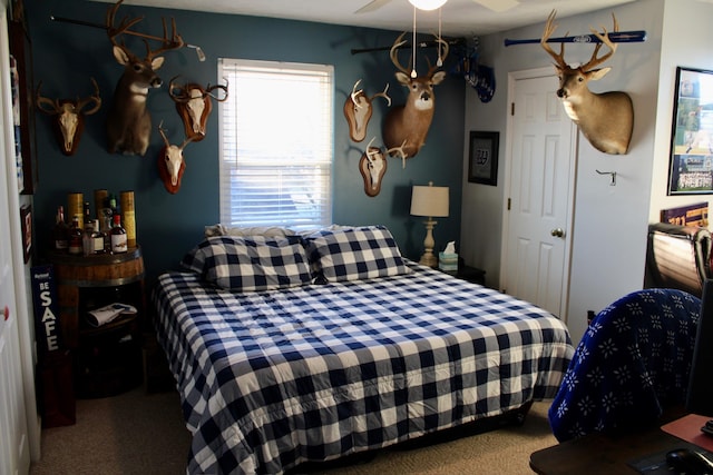 bedroom with carpet and ceiling fan