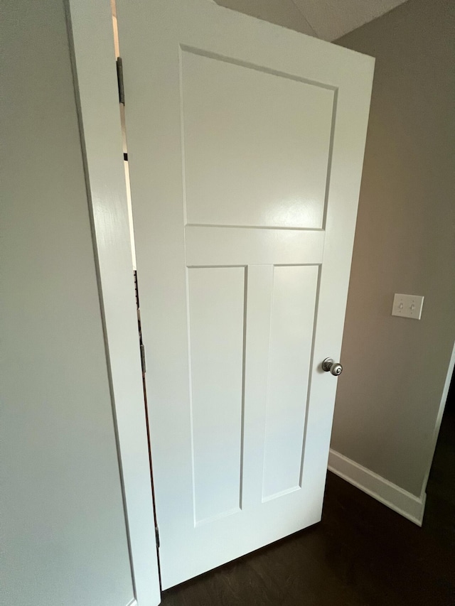 room details featuring hardwood / wood-style floors