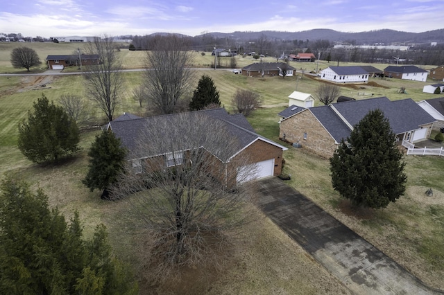 bird's eye view with a mountain view