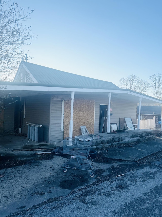 231 Pine St, Paintsville, KY 41240 - view of property exterior