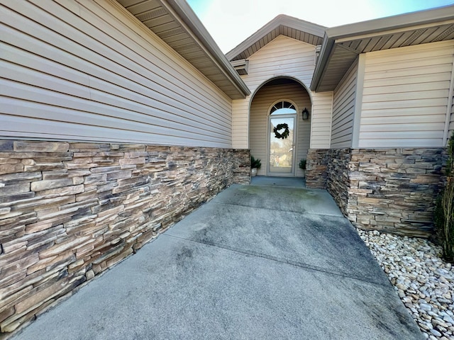 view of entrance to property