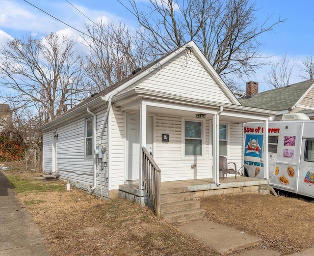 bungalow featuring covered porch