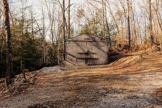 view of outbuilding