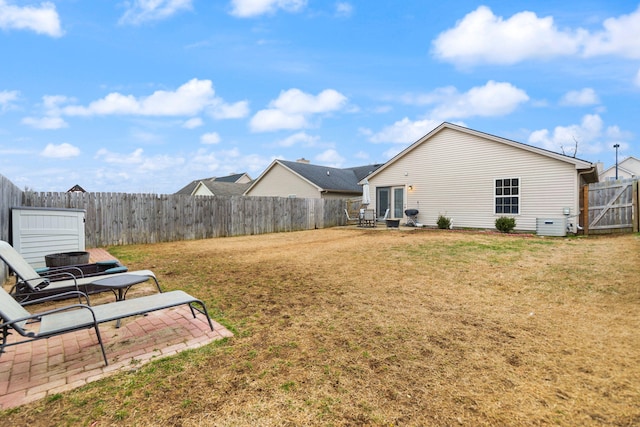 view of yard with a patio