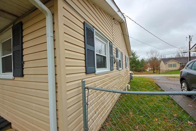 view of side of property