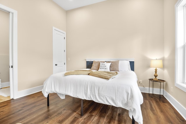 780 Lake Rd, London, KY 40741 - bedroom featuring wood finished floors and baseboards