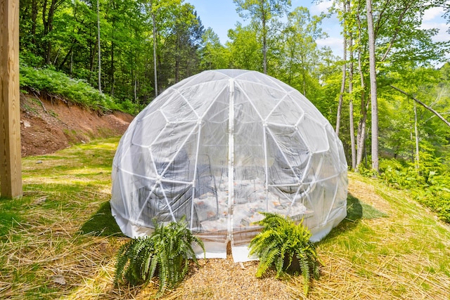 780 Lake Rd, London, KY 40741 - view of greenhouse featuring view of wooded area