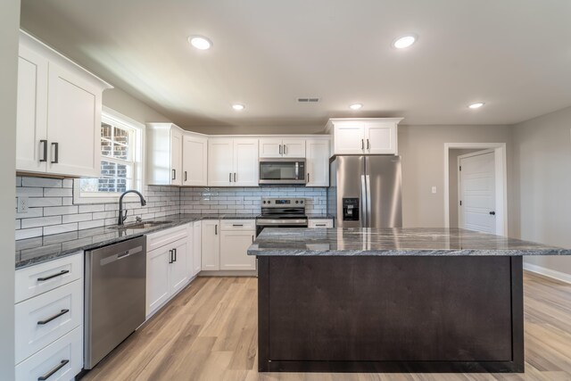 empty room featuring light hardwood / wood-style flooring