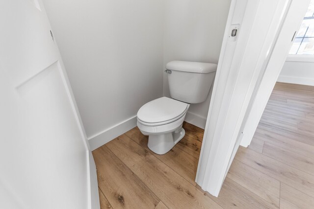 unfurnished room featuring light hardwood / wood-style flooring