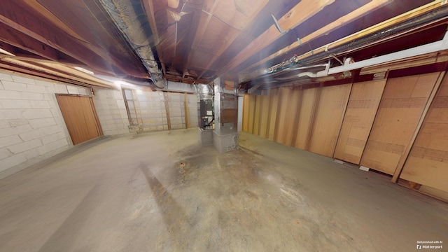 view of unfinished basement