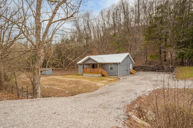 view of front of home featuring a porch