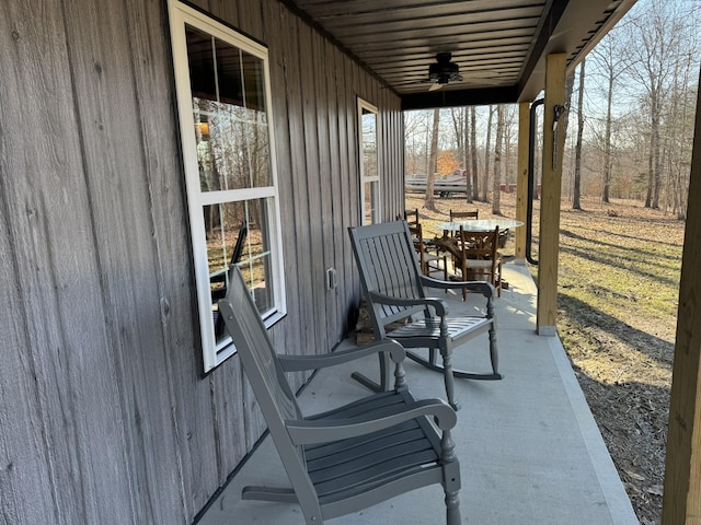 view of patio with ceiling fan