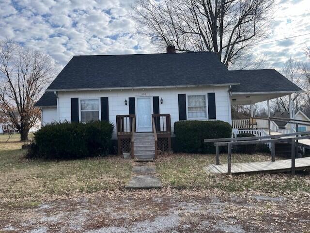 view of front of house