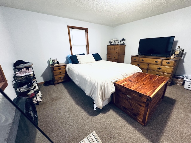 6002 Edmonton Rd, Columbia, KY 42728 - carpeted bedroom featuring a textured ceiling