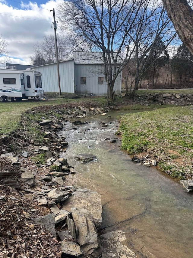 6002 Edmonton Rd, Columbia, KY 42728 - view of yard