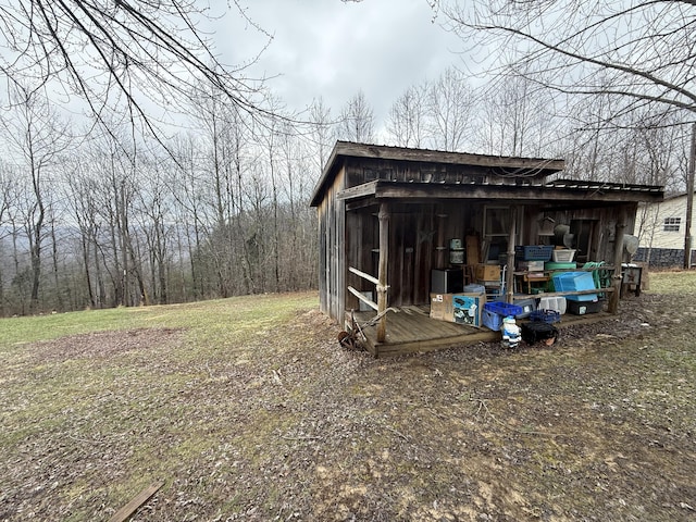 view of outbuilding