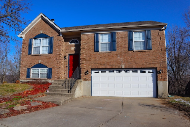 view of front of property featuring a garage