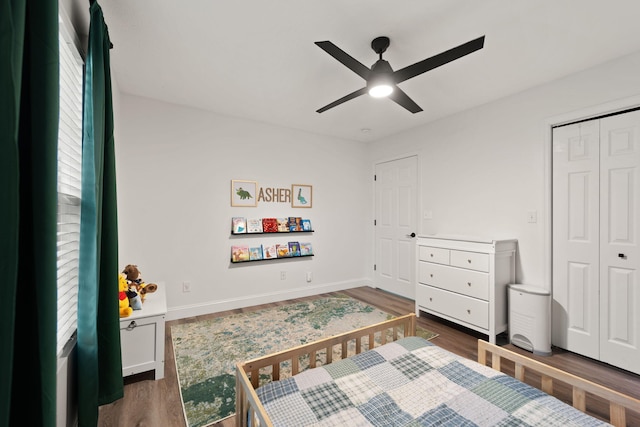 349 Sycamore Dr, Bronston, KY 42518 - bedroom with a closet, dark hardwood / wood-style floors, and ceiling fan