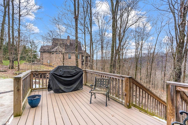 deck with area for grilling