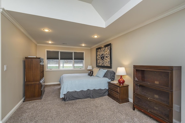 312 Avawam Dr, Richmond, KY 40475 - bedroom featuring carpet, crown molding, baseboards, and recessed lighting