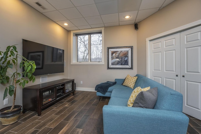 312 Avawam Dr, Richmond, KY 40475 - living area with baseboards, wood finished floors, a drop ceiling, and recessed lighting
