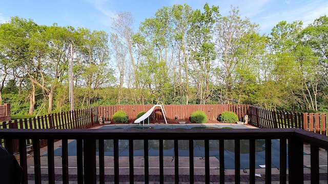 920 Meadow Ln, Harrodsburg, KY 40330 - wooden deck with a fenced backyard
