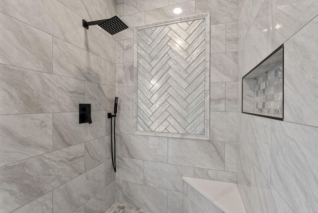 204 Max Cavnes Rd, Danville, KY 40422 - full bath featuring tiled shower