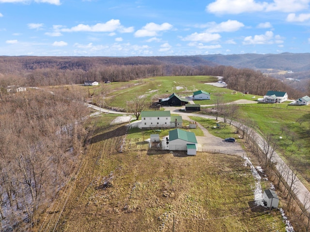 birds eye view of property featuring a rural view