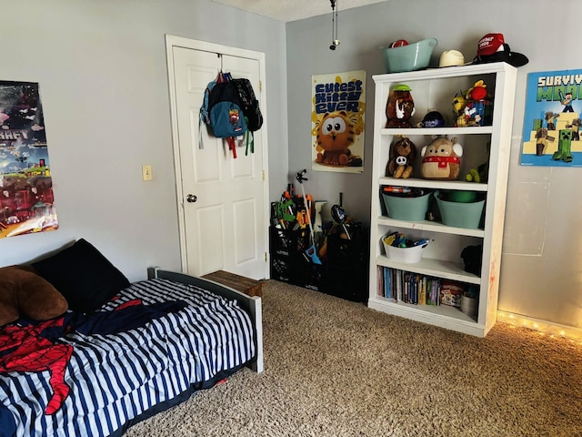 view of carpeted bedroom