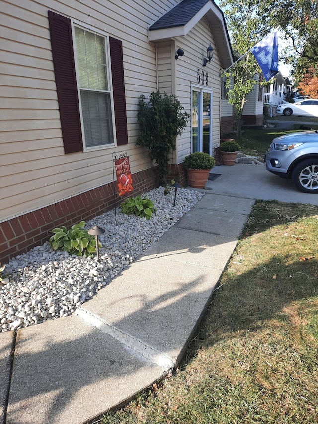 view of property entrance